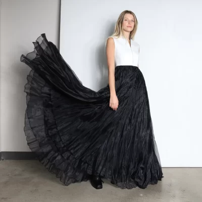 Avelyne Gown SZ 8 - Image 2