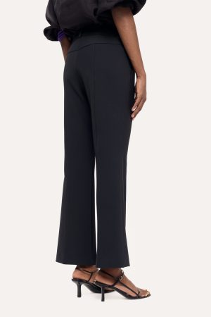 Farah Pants in Black - Image 3