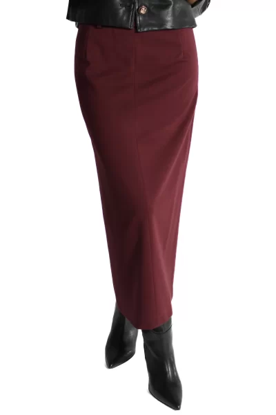 Sola Skirt in Burgundy-