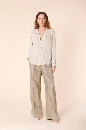 Adele blouse in blush - sz 12 - Image 4