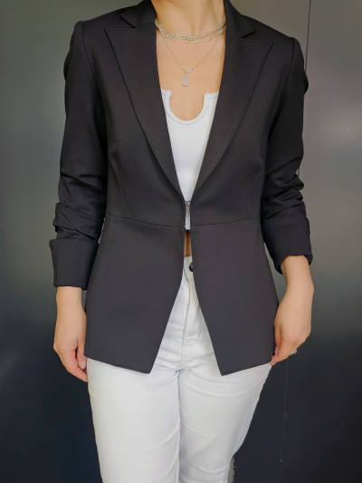 Melinda Solid Jacket in Black - sz 2