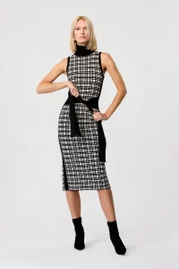 PEGGY TURTLENECK TIE FRONT DRESS -M - Image 6