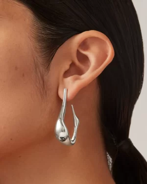 Colette Hoop Earrings in silver - Image 2