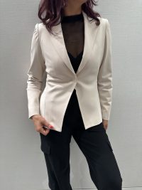 Sara Two-Tone Blazer in beige - 8