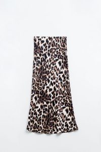 Dilan Leopard Print Maxi Skirt - Image 3