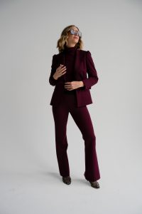 Tiffany Pant in deep burgundy - Image 4