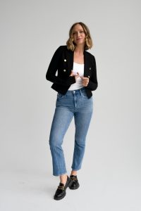 Rachel short blazer in black - Image 4