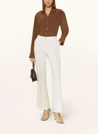 Doro Flared Pant in crema