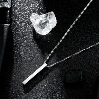 Carey Bar pendant in silver