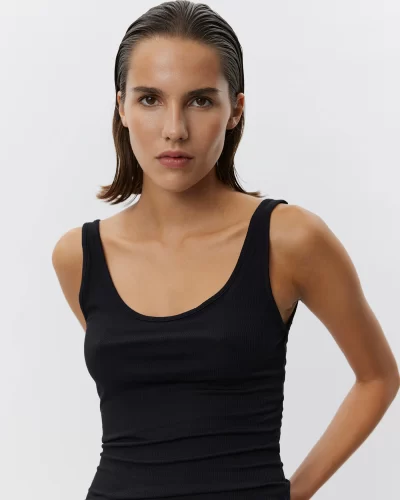 DIZA TOP in Black