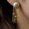 Pearl Earrings in gold