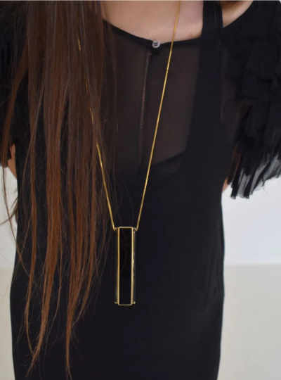 Pendant One NECKLACE IN BLACK/GOLD