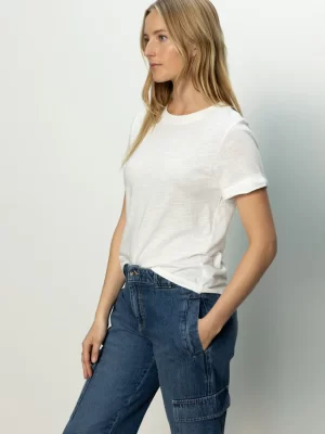 Marla Perfect Tee in white - Image 4