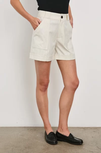 Maryam Shorts - sz 8 - Image 5