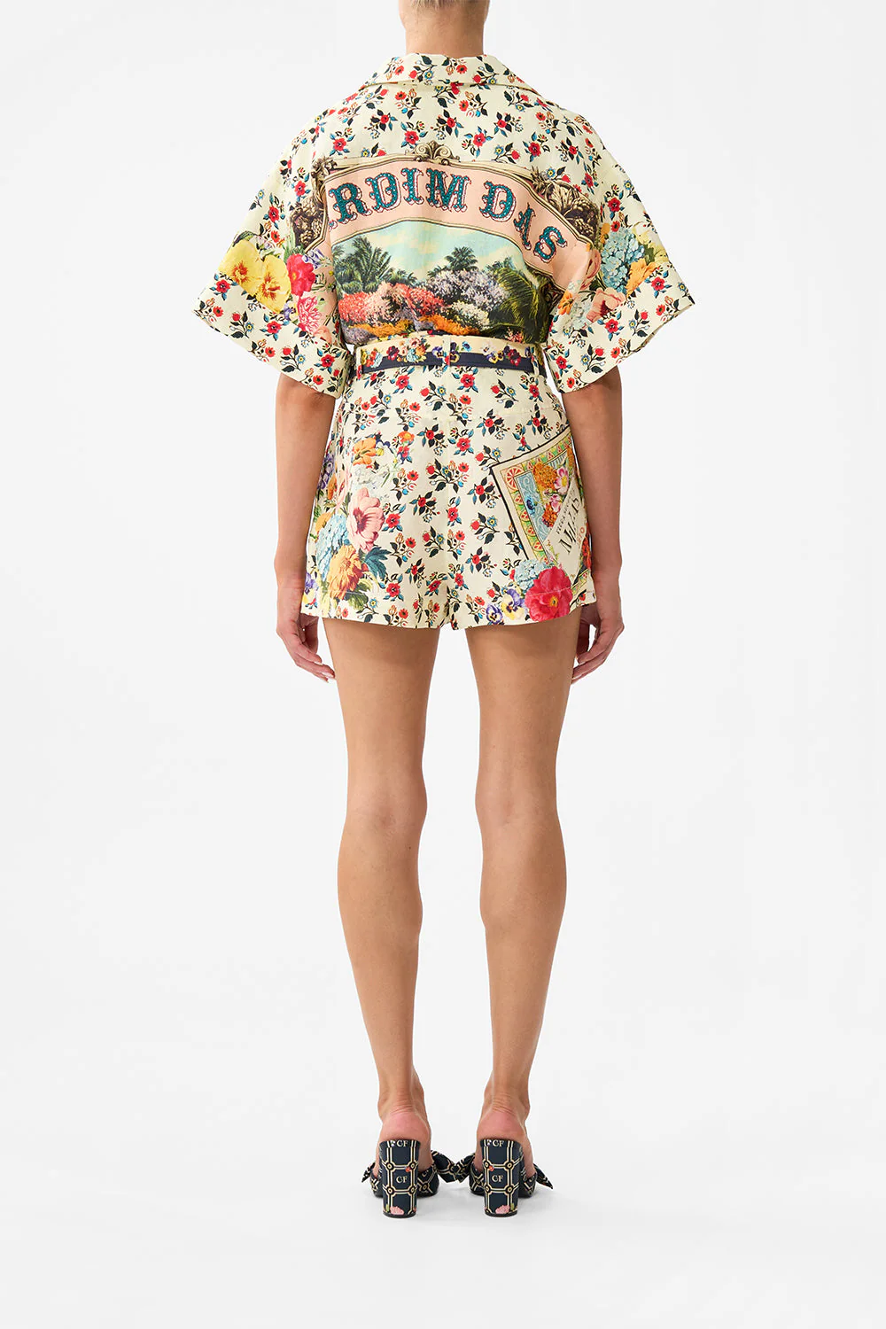 Alex tuck front short - Image 7