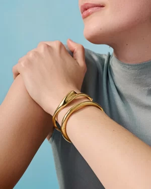 Portia Bangle in gold - Image 2