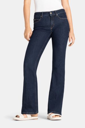 Paris Flared Pant in modern rinsed