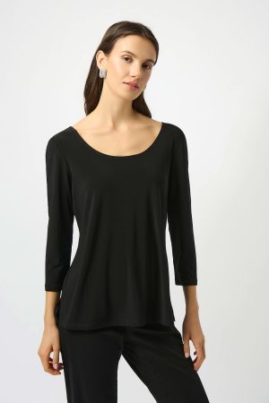 Clydie Fit & Flare Top in black