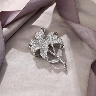 Crystal Flower brooch silver