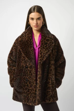 Cantrella Faux Fur Leopard Print Coat - Image 5