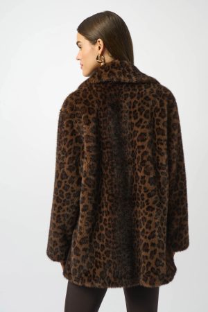 Cantrella Faux Fur Leopard Print Coat - Image 3