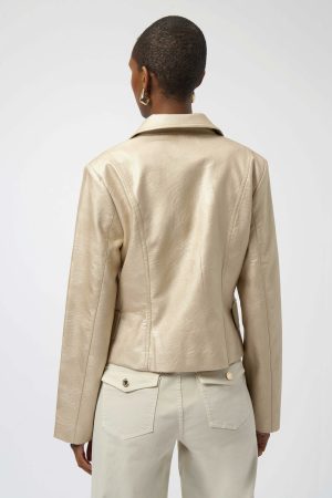Romily Collar Fitted Jacket - Image 3