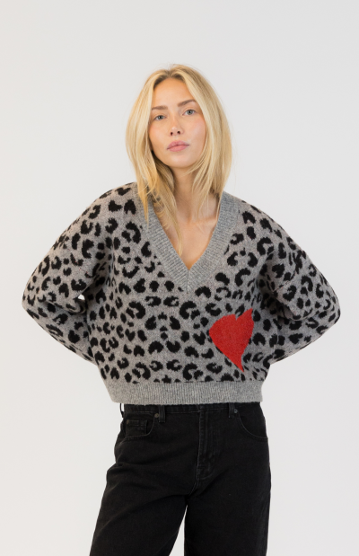 ETTA ANIMAL V-NECK