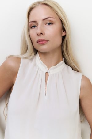 Bello Sleeveless Ruffle Top - Image 9