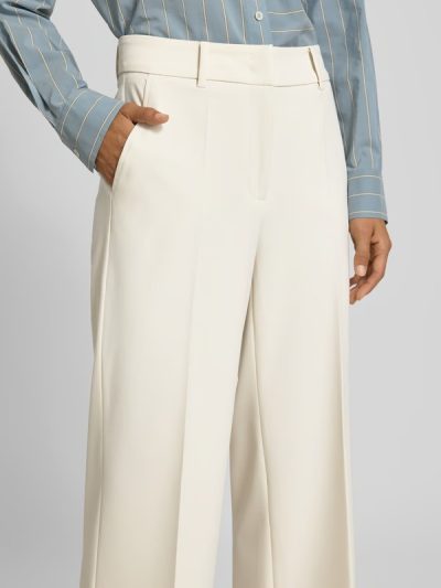 Grace Pant in ecru - Image 4