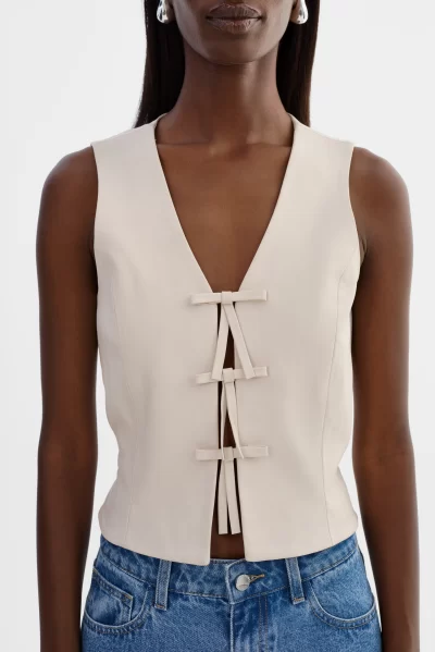 Bastina Vest in Whisper White - Image 5