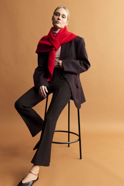 Farah Patched Pocket in black coffee - Image 9