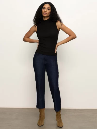 Treone Sleeveless Zip Mock Top - Image 3