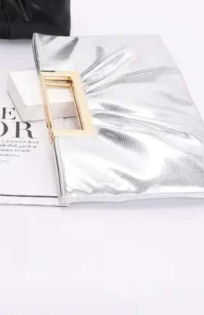 Eve Clutch - Image 2