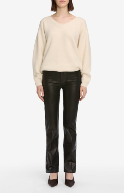 Belinna Sleek Straight in mood ring