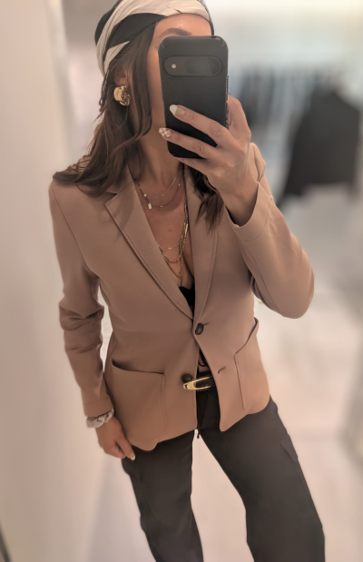 Gracie Knitted Blazer in camel