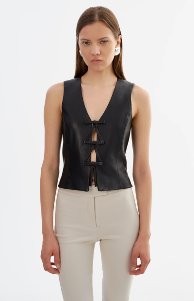 Bastina Vest in Black
