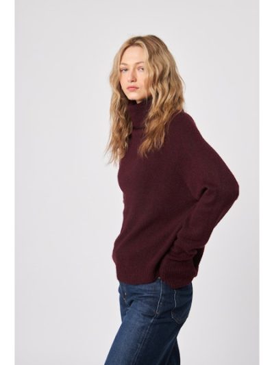 Emmett Sweater in merlot - Image 2