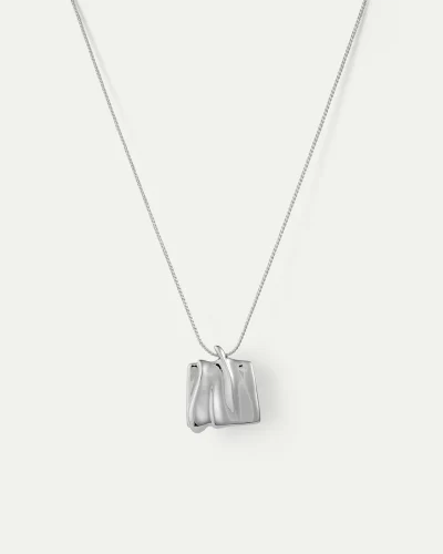 Sundra Pendant Necklace in silver - Image 4