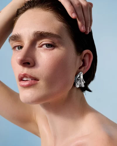 Lydia Earrings in silver - Image 3