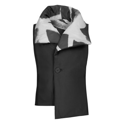 Limi Reversible Vest - Image 3