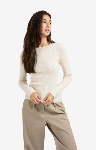 Taleen Fine knitted top in chalk - Image 9