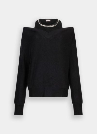 Brixley Pullover in Black - Image 2