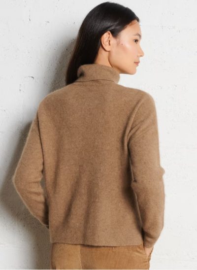 Imana Turtleneck Sweater in bison - Image 2