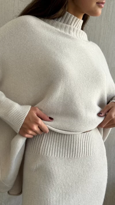 Alma Pencil Skirt - Ivory - coming soon - Image 2