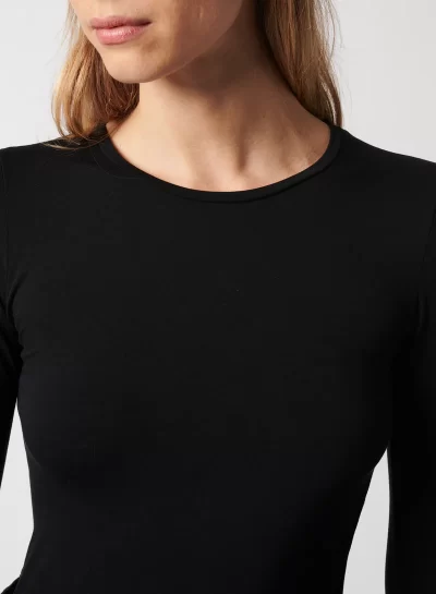 Haisley Crewneck T-Shirt in noir - Image 2