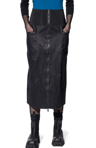 Blakley Zip Skirt in black