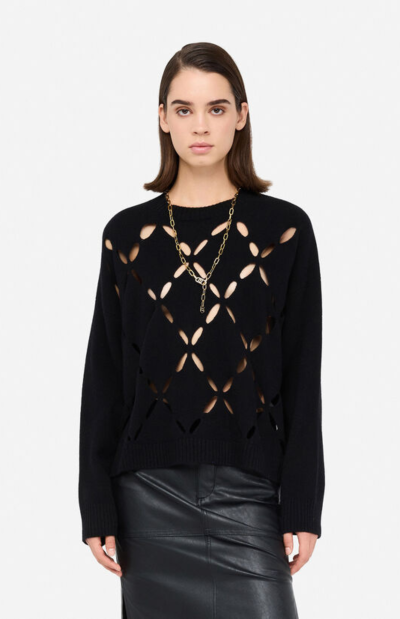 Uptown Pullover in black
