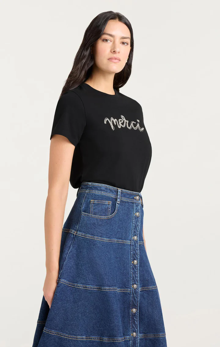 Merci Chain Tee - Image 5