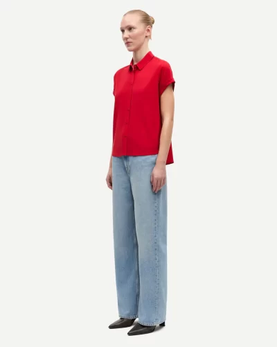 MAJAN SS SHIRT in Haute Red - Image 5