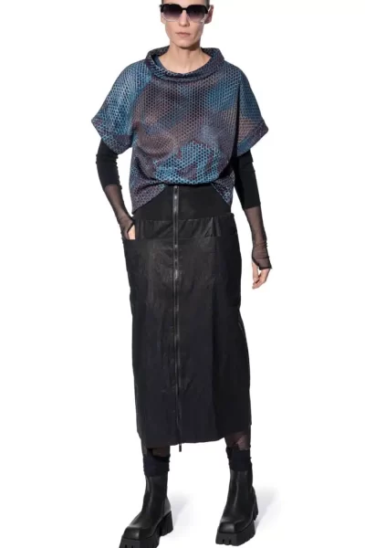 Blakley Zip Skirt in black - Image 2
